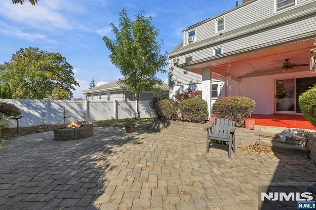 598 Elm Avenue, Ridgefield, NJ 07657