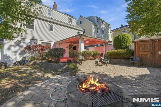 598 Elm Avenue, Ridgefield, NJ 07657