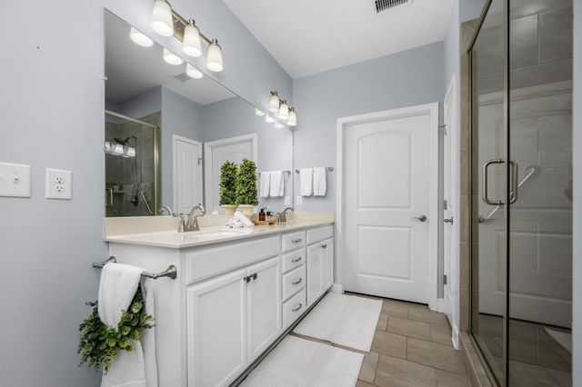 2535 Bridgeway St, Murfreesboro, TN 37128