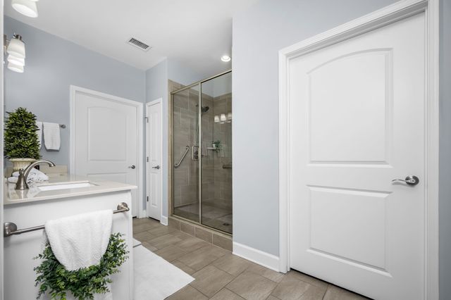 2535 Bridgeway St, Murfreesboro, TN 37128