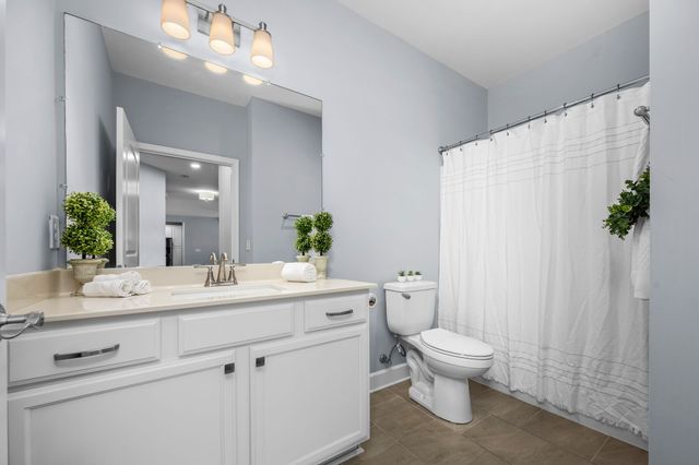 2535 Bridgeway St, Murfreesboro, TN 37128