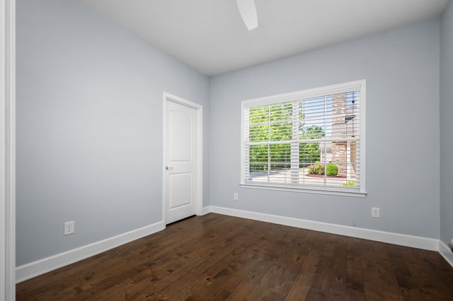 2535 Bridgeway St, Murfreesboro, TN 37128