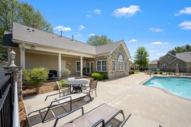 2535 Bridgeway St, Murfreesboro, TN 37128