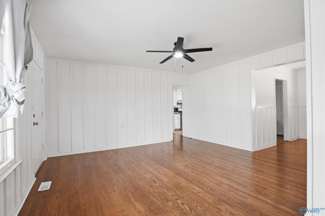 3904 Kenwood Drive NW, Huntsville, AL 35810