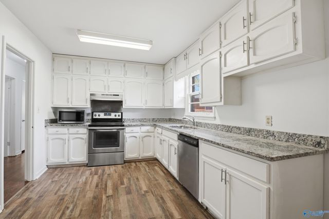 3904 Kenwood Drive NW, Huntsville, AL 35810