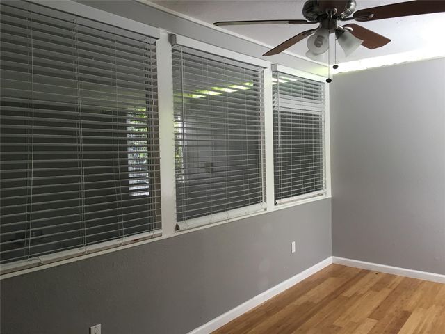 404 Hawthorne Street 1, Houston, TX 77006