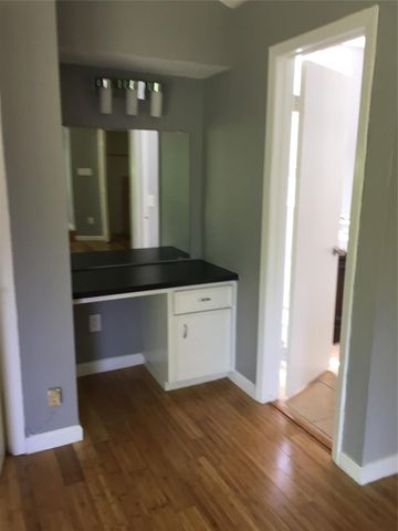 404 Hawthorne Street 1, Houston, TX 77006