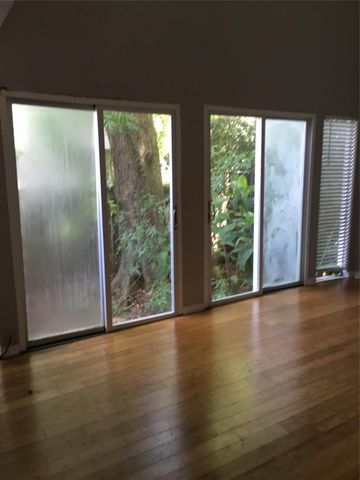 404 Hawthorne Street 1, Houston, TX 77006