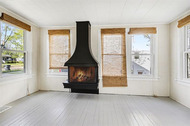 1227 Reycraft Drive, Kalamazoo, MI 49001