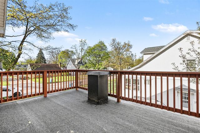 1227 Reycraft Drive, Kalamazoo, MI 49001