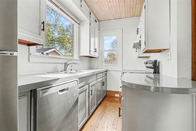 1227 Reycraft Drive, Kalamazoo, MI 49001