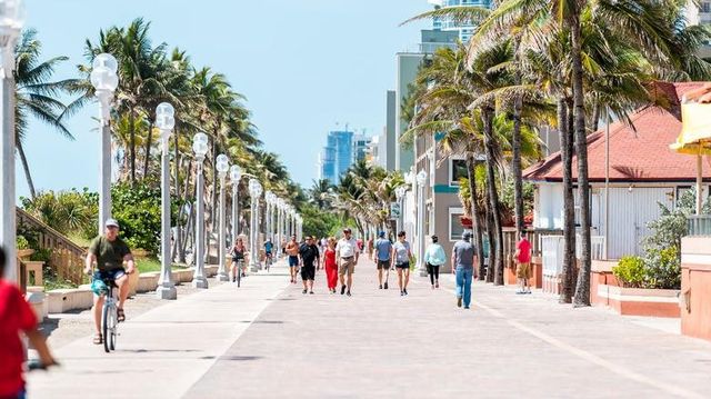 1049 Van Buren Street, Hollywood, FL 33019