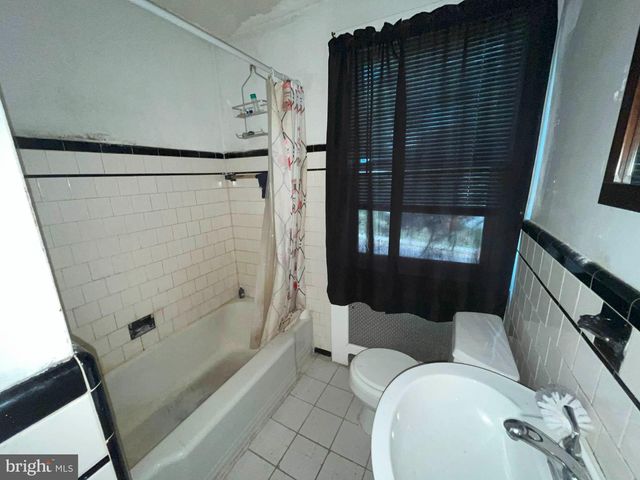 1625 ARGONNE DR, Baltimore, MD 21218