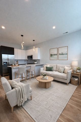 6513 S Langley Avenue 1, Chicago, IL 60637