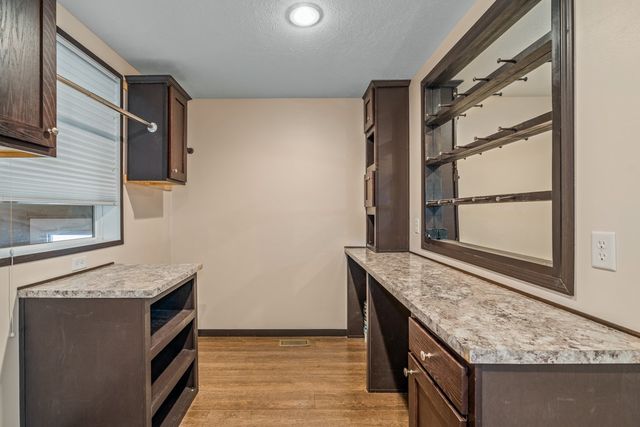 3856 S Tanager LANE, Billings, MT 59102