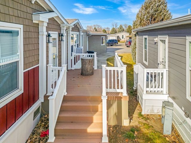 3856 S Tanager LANE, Billings, MT 59102