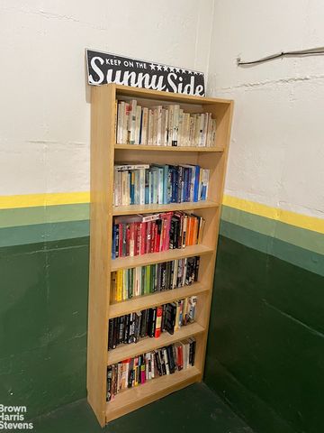 5015 39th St Apt 1F, New York City, NY 11104