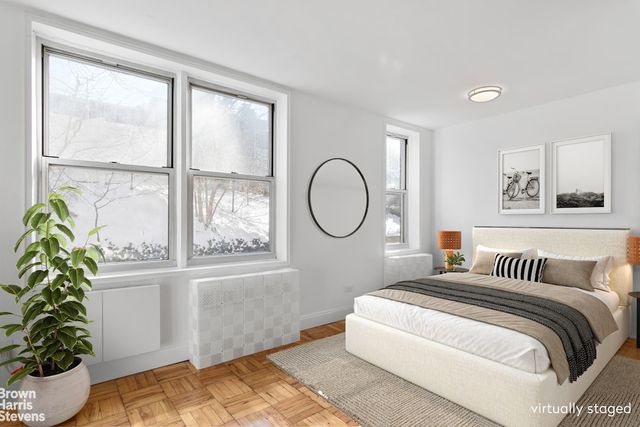 5015 39th St Apt 1F, New York City, NY 11104