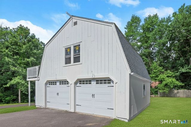 421-AB Shelton Road, Trumbull, CT 06611
