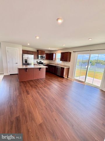 73 PERSPECTIVE PL, Hedgesville, WV 25427
