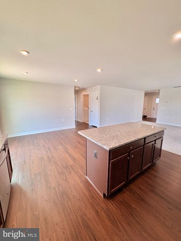 73 PERSPECTIVE PL, Hedgesville, WV 25427