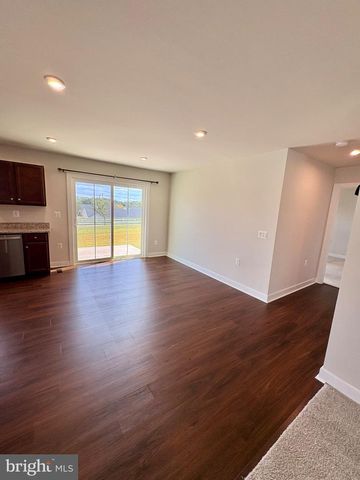 73 PERSPECTIVE PL, Hedgesville, WV 25427