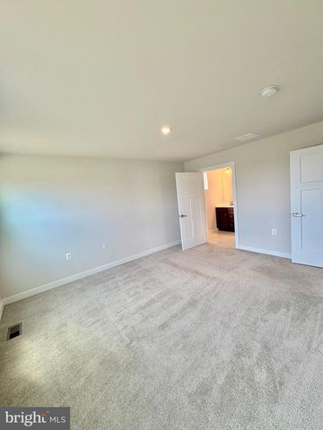 73 PERSPECTIVE PL, Hedgesville, WV 25427