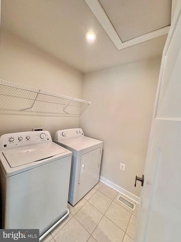 73 PERSPECTIVE PL, Hedgesville, WV 25427