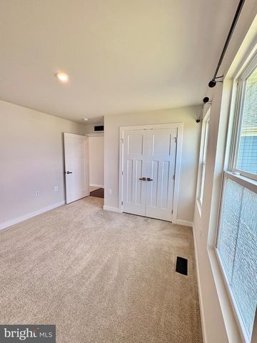 73 PERSPECTIVE PL, Hedgesville, WV 25427