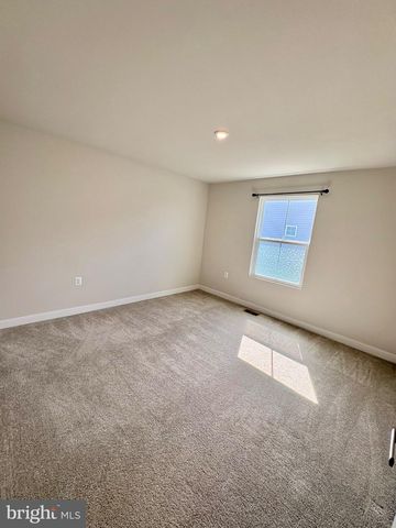 73 PERSPECTIVE PL, Hedgesville, WV 25427