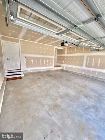 73 PERSPECTIVE PL, Hedgesville, WV 25427