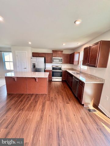 73 PERSPECTIVE PL, Hedgesville, WV 25427