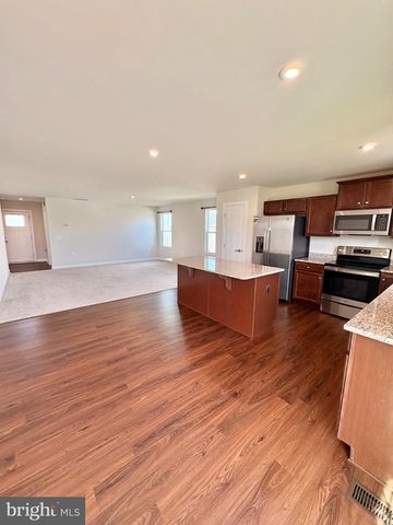 73 PERSPECTIVE PL, Hedgesville, WV 25427