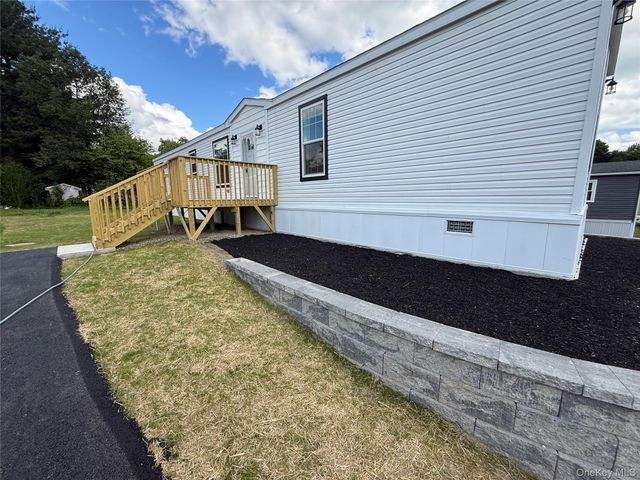 69 View Drive, Pleasant Valley, NY 12569