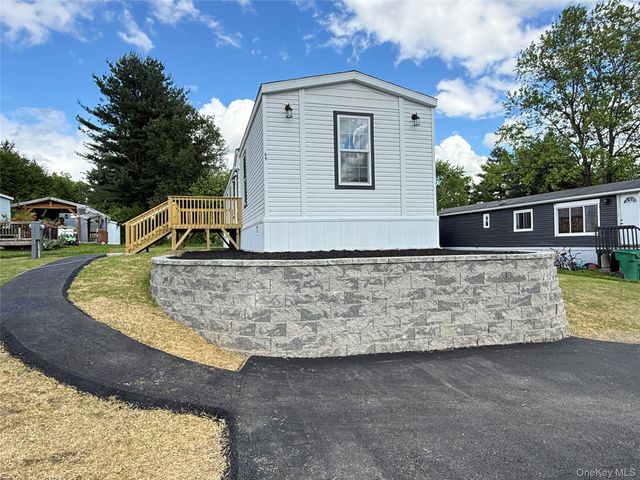 69 View Drive, Pleasant Valley, NY 12569