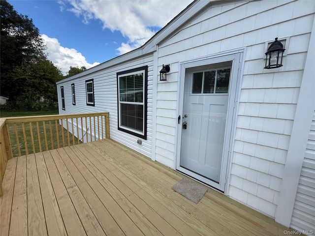 69 View Drive, Pleasant Valley, NY 12569