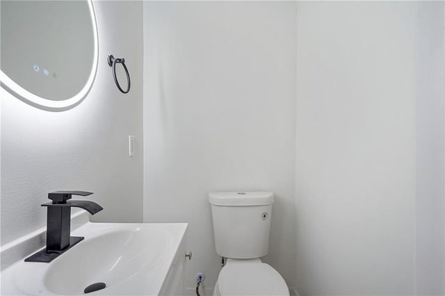 810 Winnbrook Drive, Dacula, GA 30019