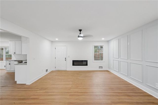 810 Winnbrook Drive, Dacula, GA 30019