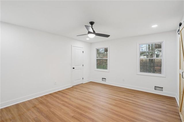 810 Winnbrook Drive, Dacula, GA 30019