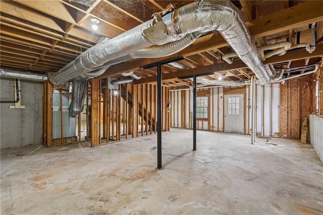 810 Winnbrook Drive, Dacula, GA 30019