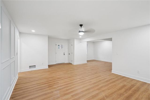 810 Winnbrook Drive, Dacula, GA 30019