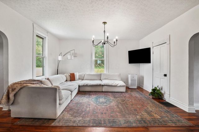 10 Mount Zion Road NW, Lancaster, OH 43130