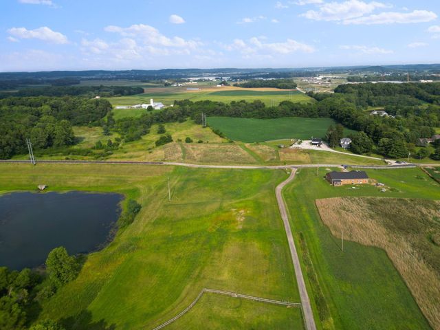 10 Mount Zion Road NW, Lancaster, OH 43130