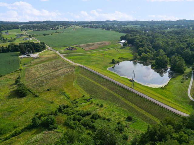 10 Mount Zion Road NW, Lancaster, OH 43130