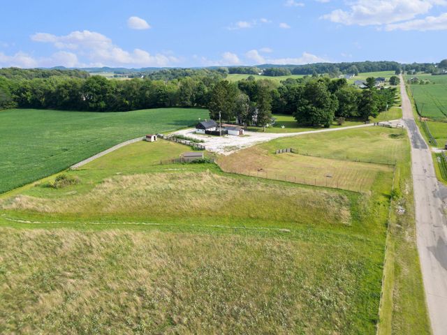 10 Mount Zion Road NW, Lancaster, OH 43130