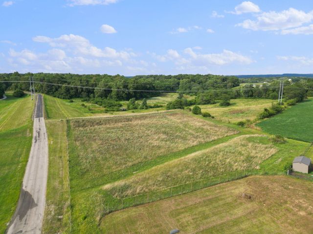 10 Mount Zion Road NW, Lancaster, OH 43130