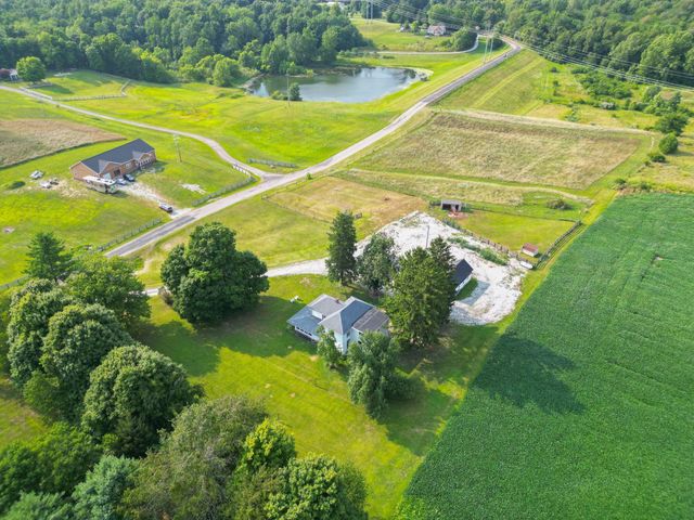 10 Mount Zion Road NW, Lancaster, OH 43130