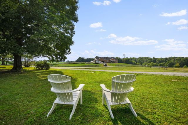 10 Mount Zion Road NW, Lancaster, OH 43130