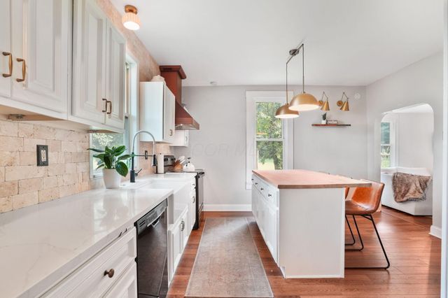 10 Mount Zion Road NW, Lancaster, OH 43130