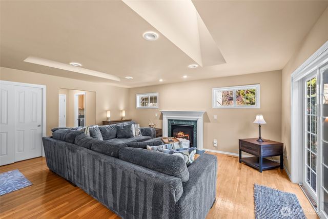 2016 Golden Maples Court NW, Olympia, WA 98502